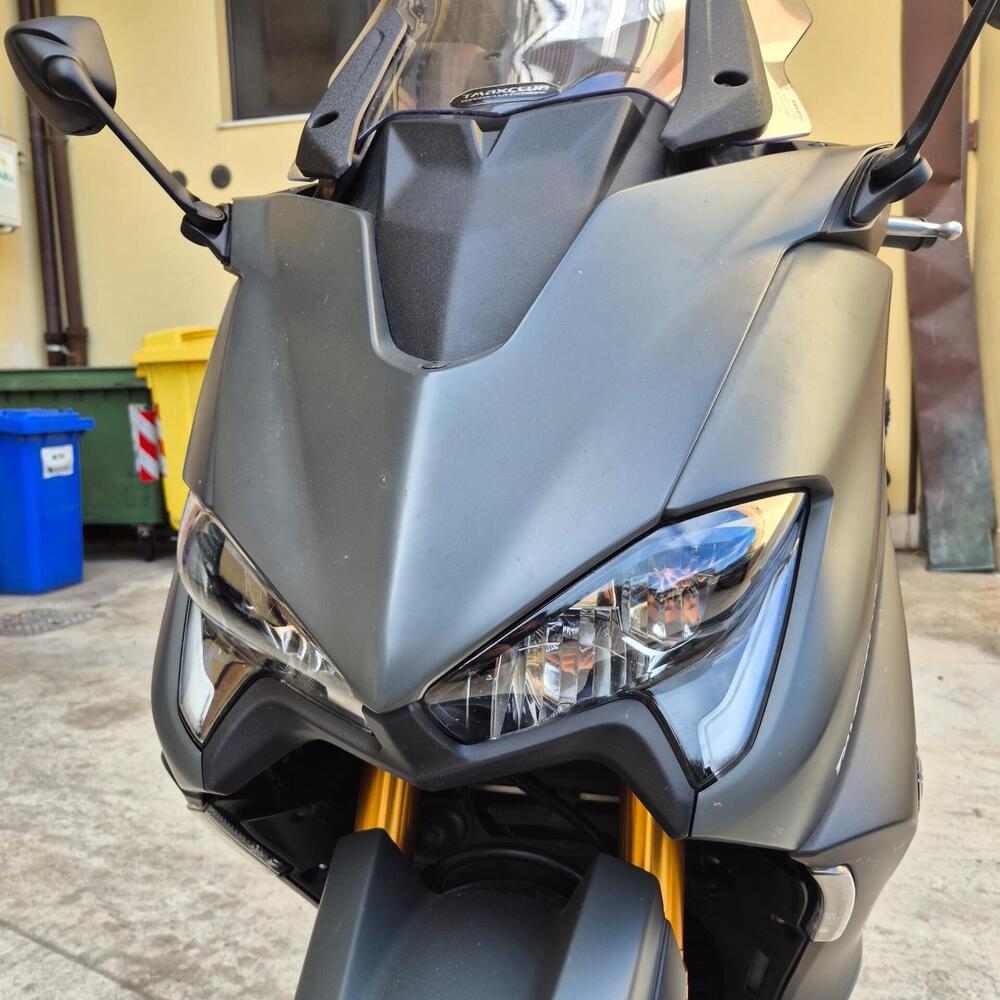 Yamaha T-Max 560 Tech Max (2021) (4)