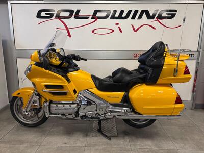 Honda GL 1800 Gold Wing (2000 - 05) usata