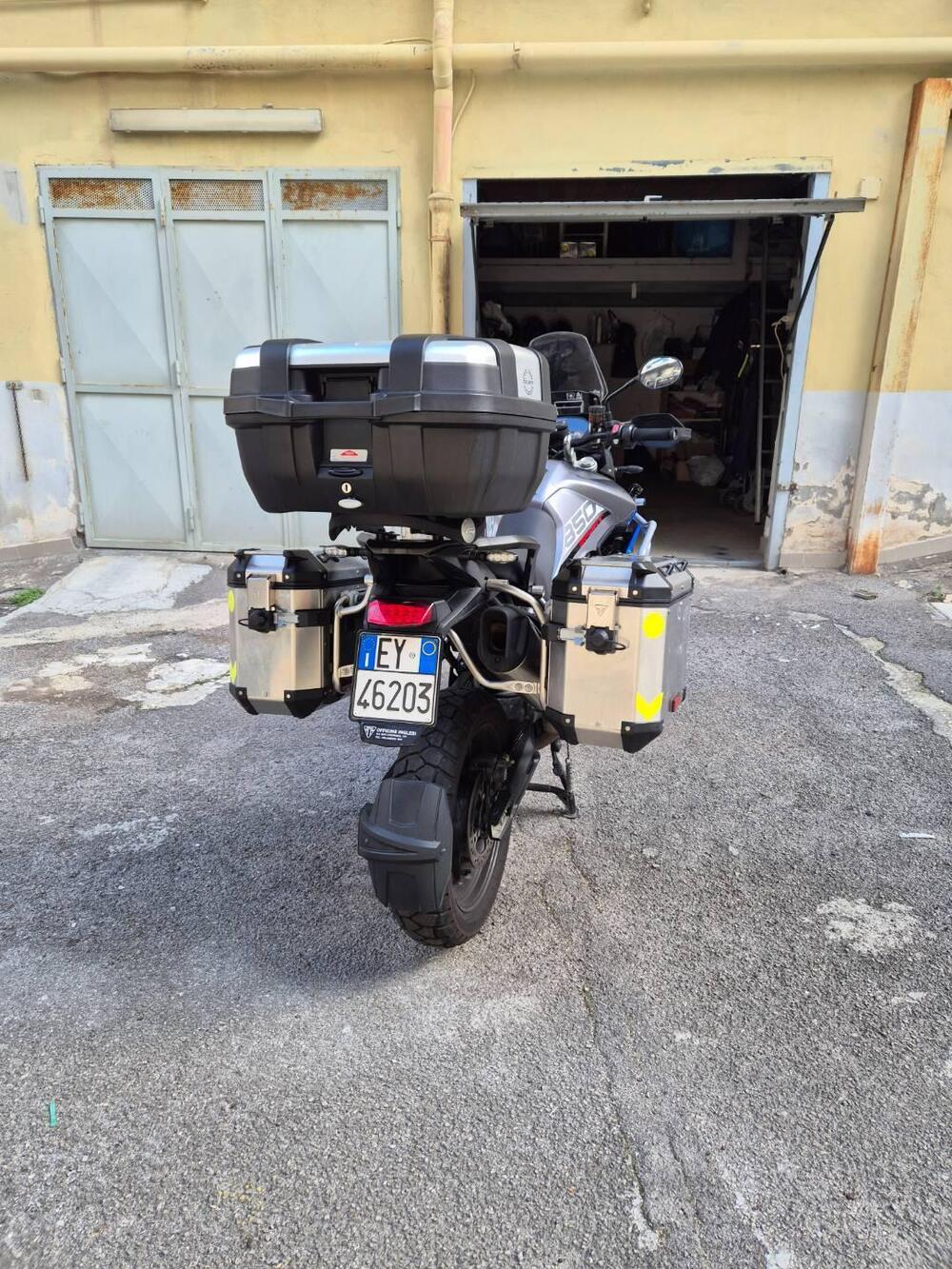 Triumph Tiger 850 Sport (2021 - 25) (3)