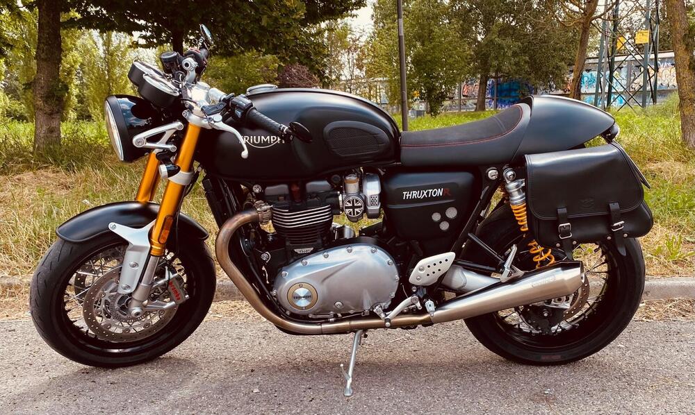 Triumph Thruxton 1200 R (2017 - 20) (6)