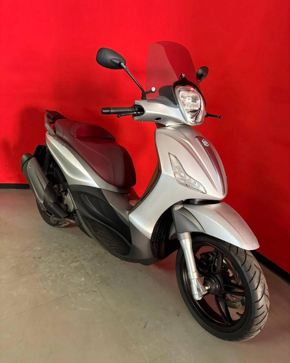 Piaggio Beverly 350 SportTouring ie (2011 - 15) (4)