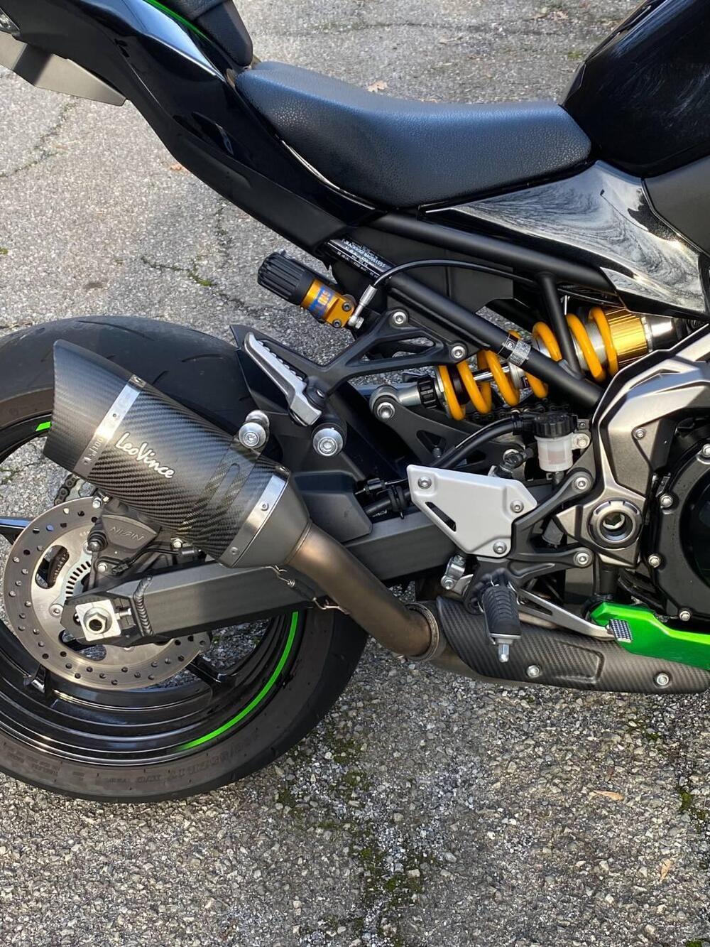 Kawasaki Z 900 SE (2022 - 24) (3)