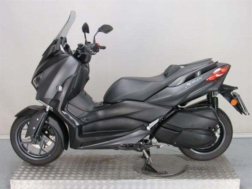 Yamaha X-Max 300 ABS (2017 - 20) (4)