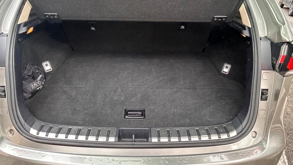 Lexus NX usata a Roma (9)