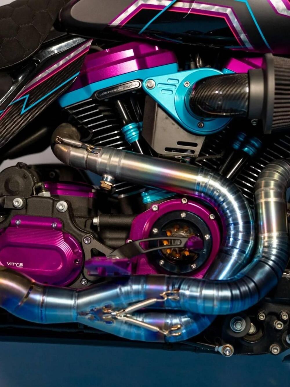 Harley-Davidson 107 Road Glide (2017) - FLTRX (2)