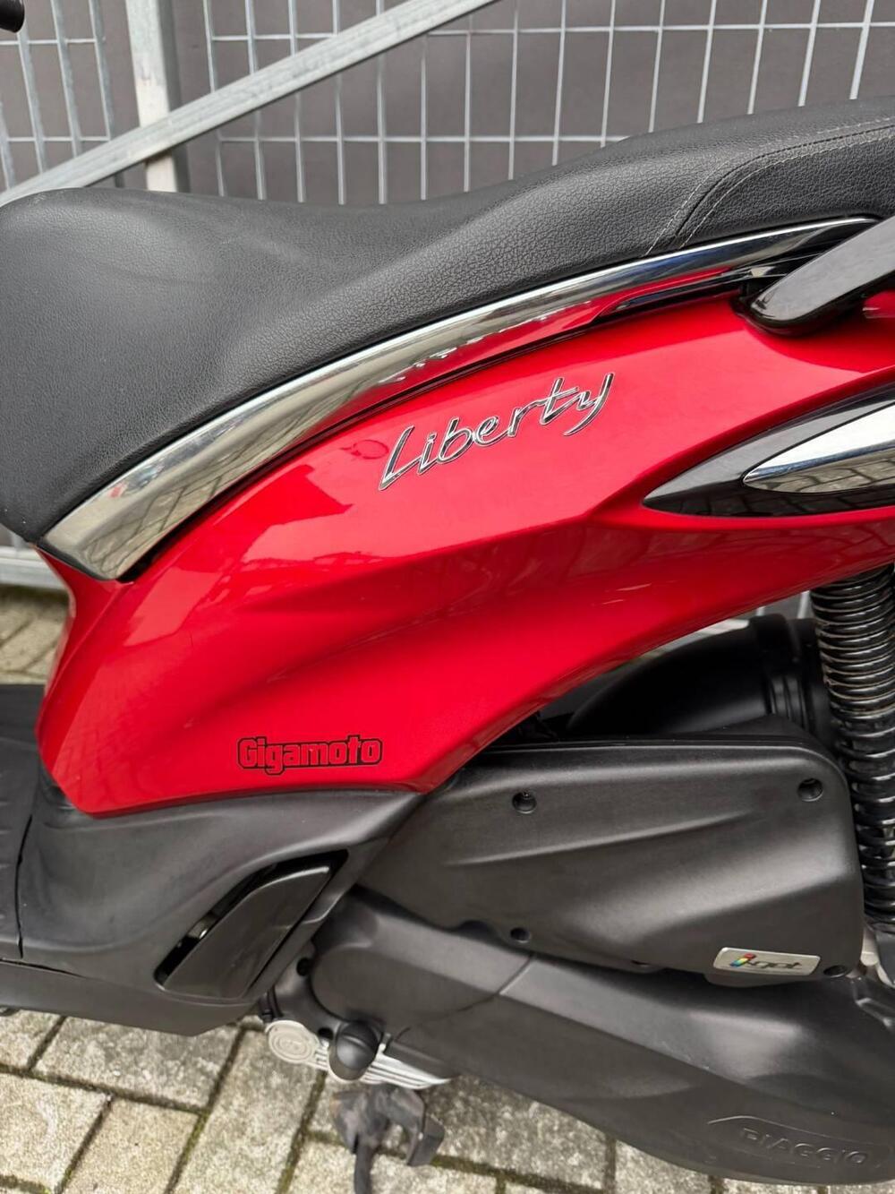 Piaggio Liberty 50 3V (2021 - 24) (7)