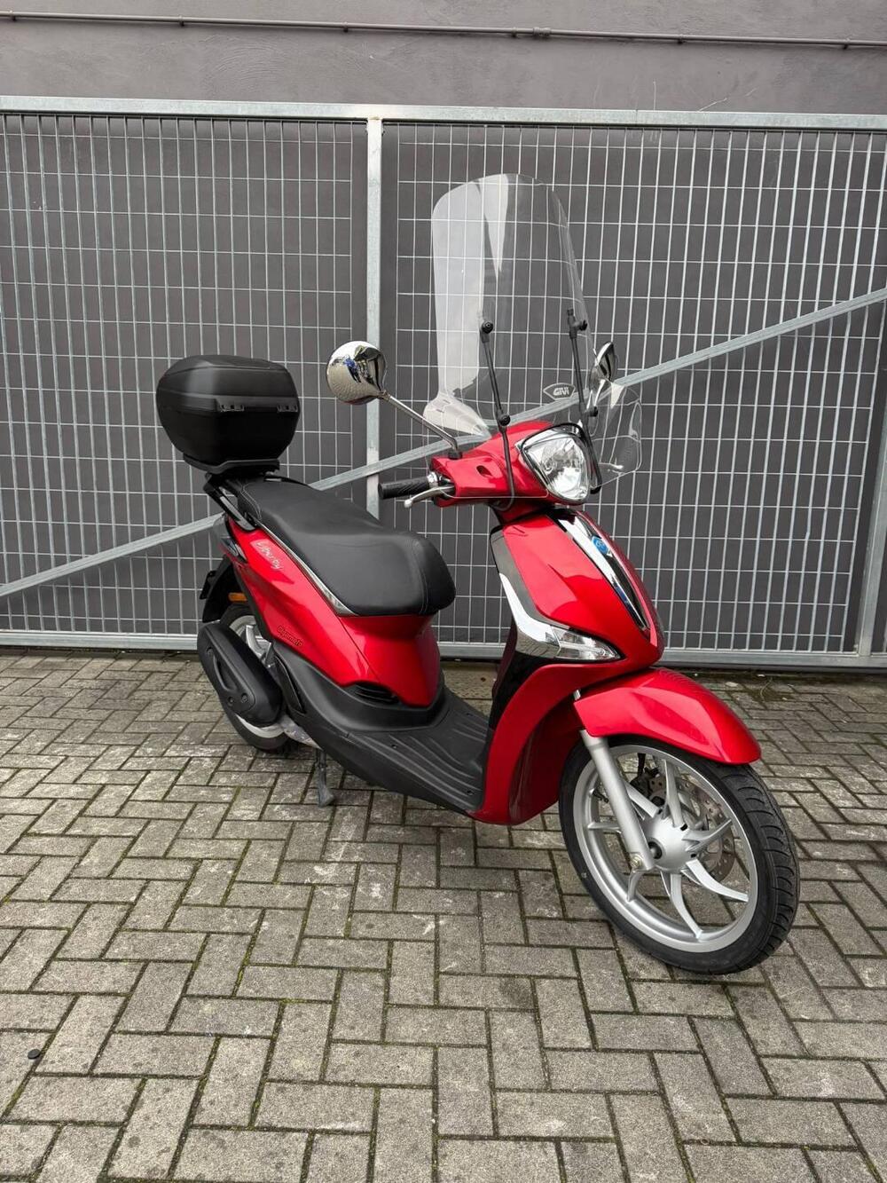 Piaggio Liberty 50 3V (2021 - 24) (3)