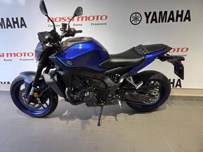 Yamaha MT-09 Y-AMT (2024 - 25) usata