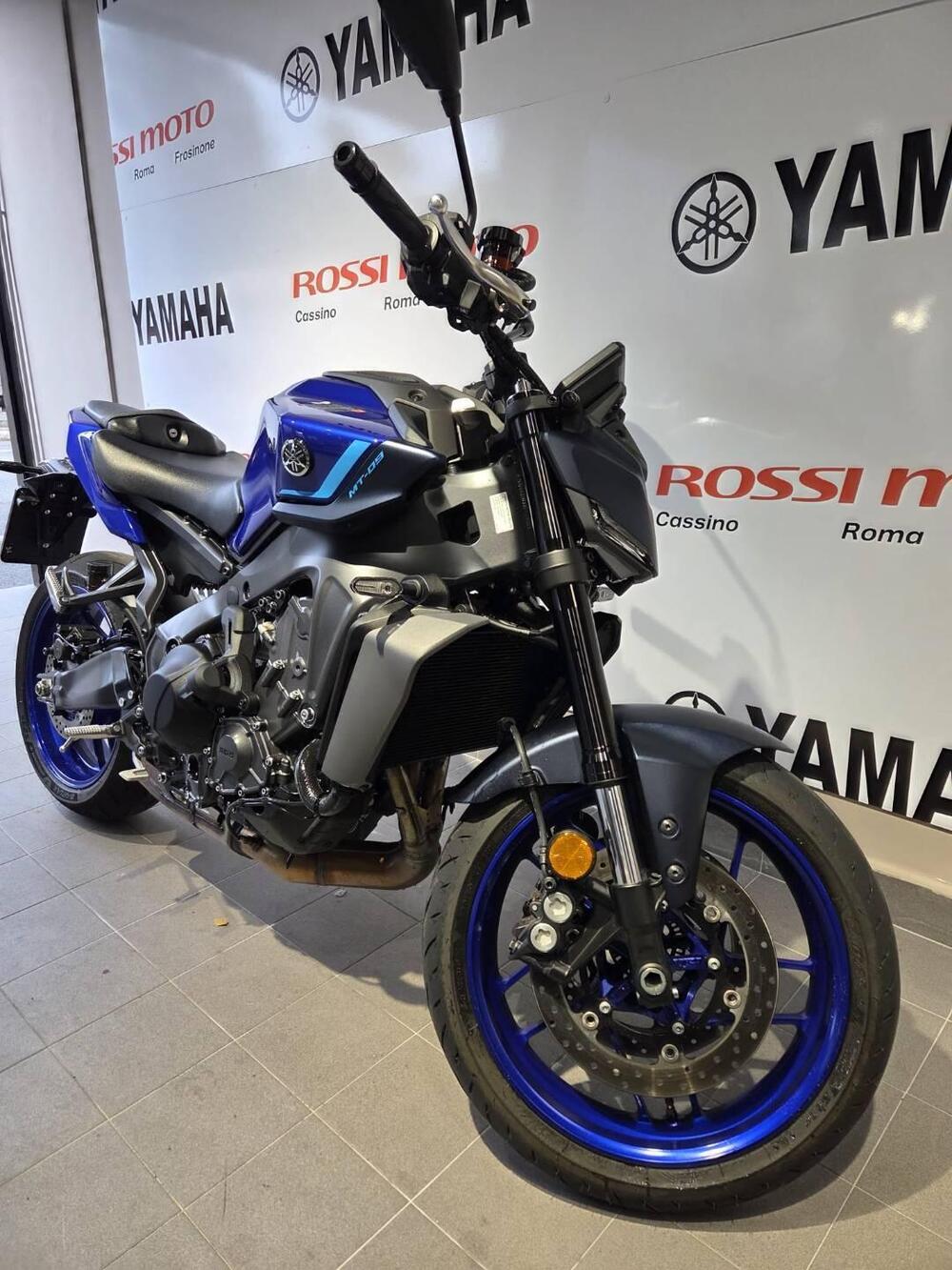 Yamaha MT-09 Y-AMT (2024 - 26) (4)