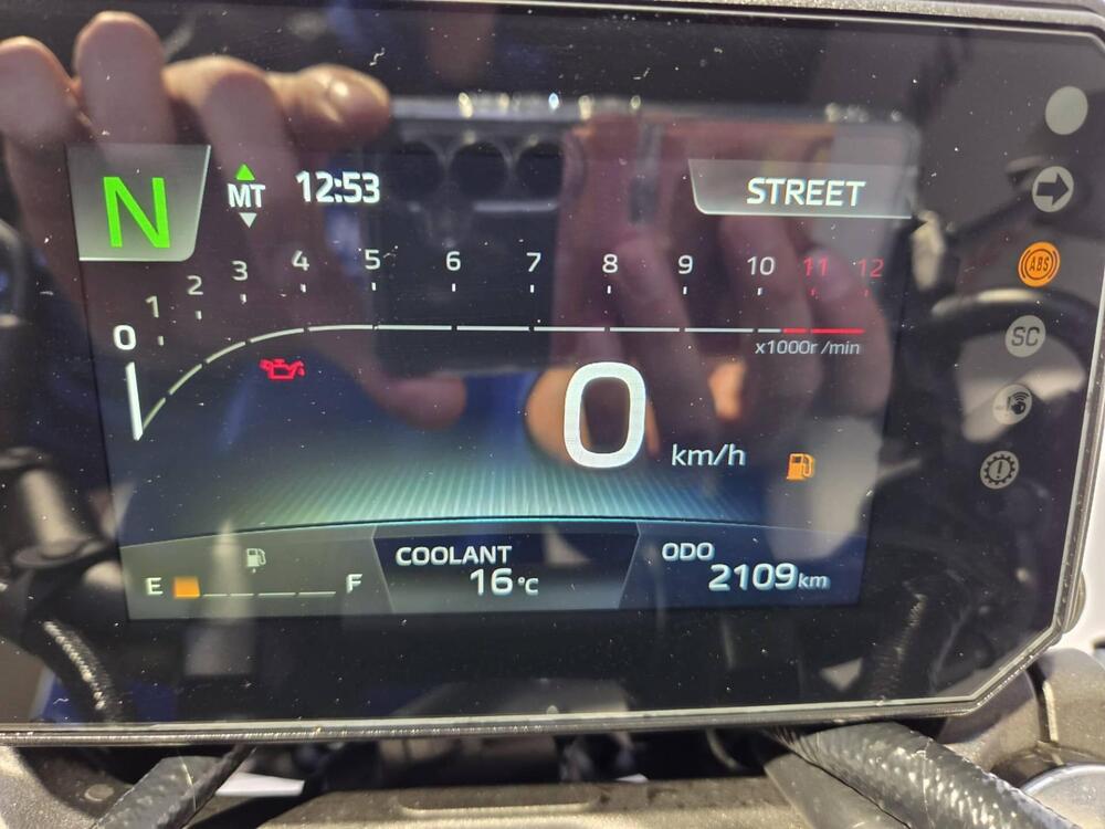 Yamaha MT-09 Y-AMT (2024 - 26) (7)