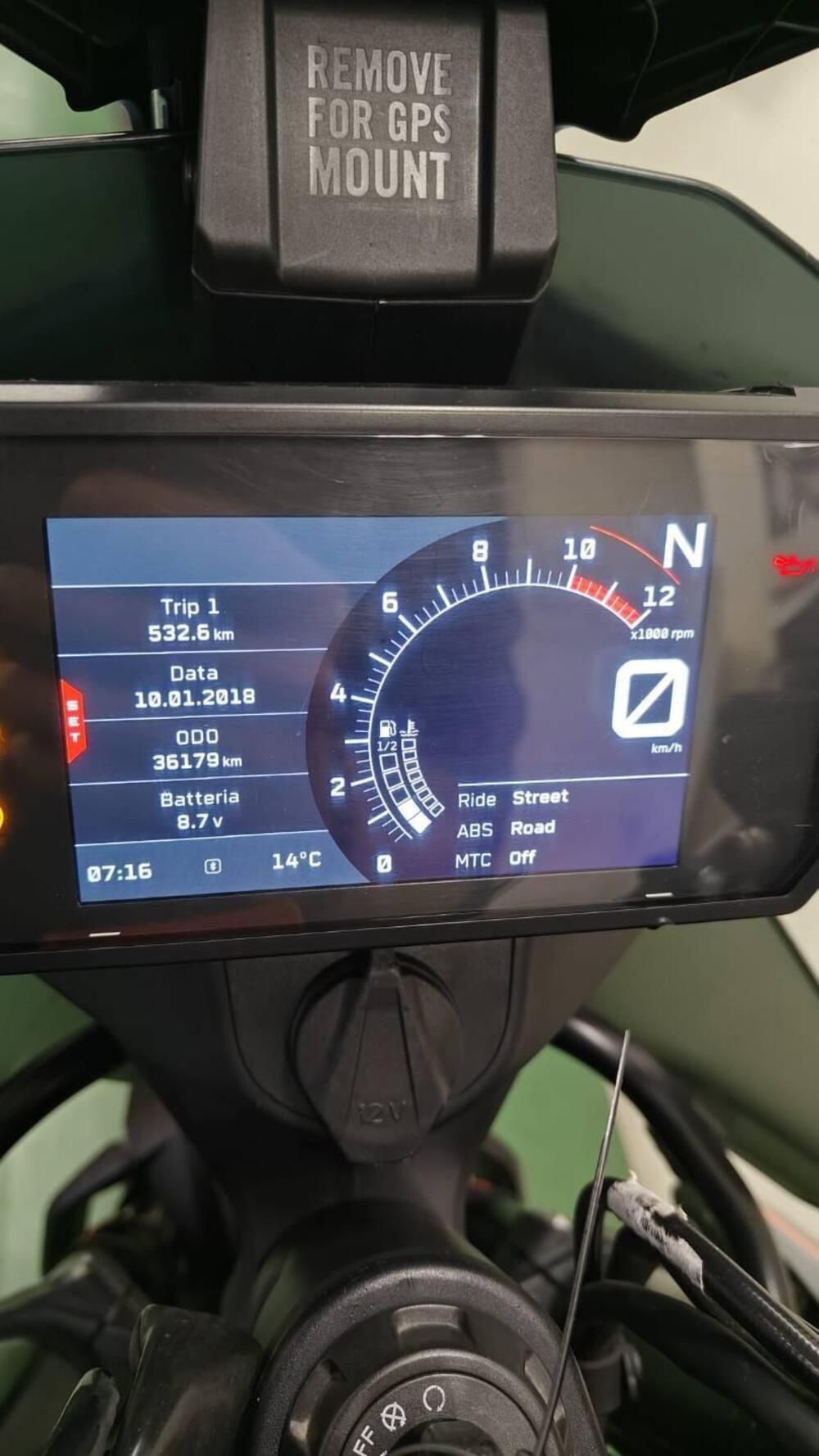 KTM 890 Adventure (2022) (5)