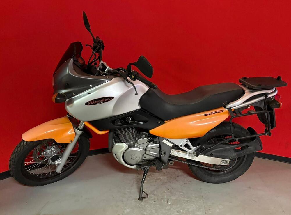 Suzuki XF 650 Freewind (1997 - 03) (3)