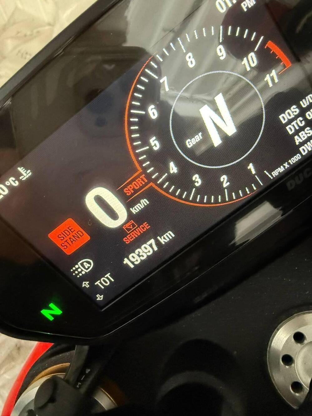 Ducati Hypermotard 950 SP (2022 - 25) (2)