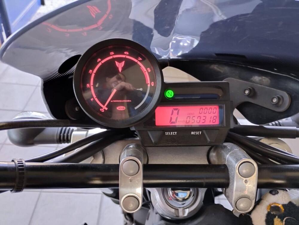 Yamaha MT-03 (2006 - 14) (4)