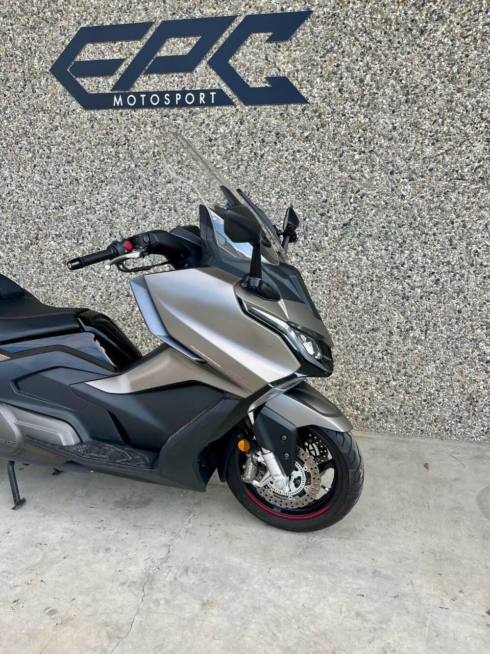 Kymco AK 550 Premium (2023 - 25) (3)