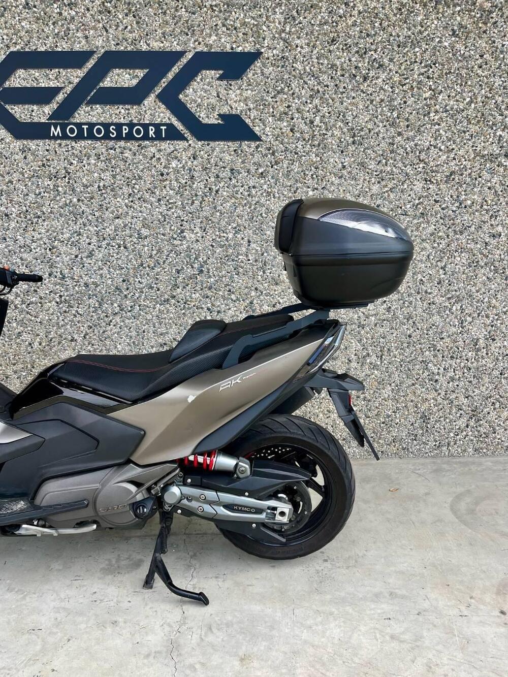Kymco AK 550 Premium (2023 - 25) (6)
