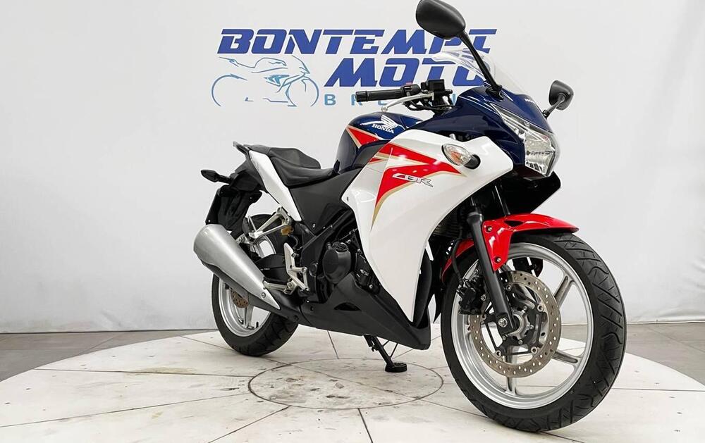 Honda CBR 250 R (2010 - 14) (17)
