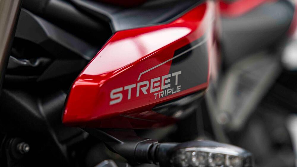 Triumph Street Triple RS (2020 - 22) (12)