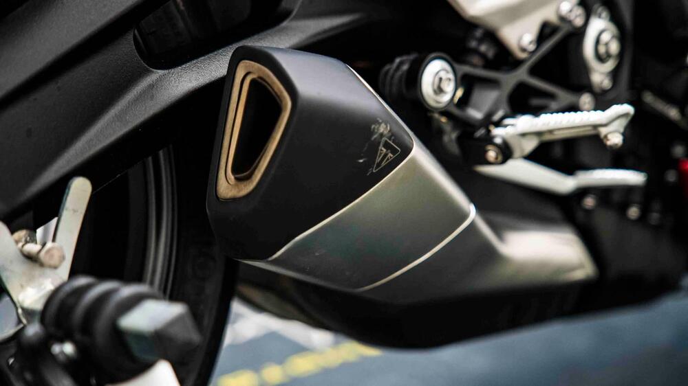 Triumph Street Triple RS (2020 - 22) (14)