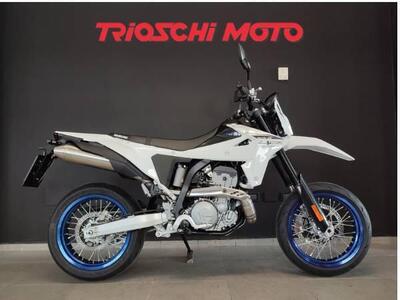 Suzuki DR-Z4SM (2025) usata