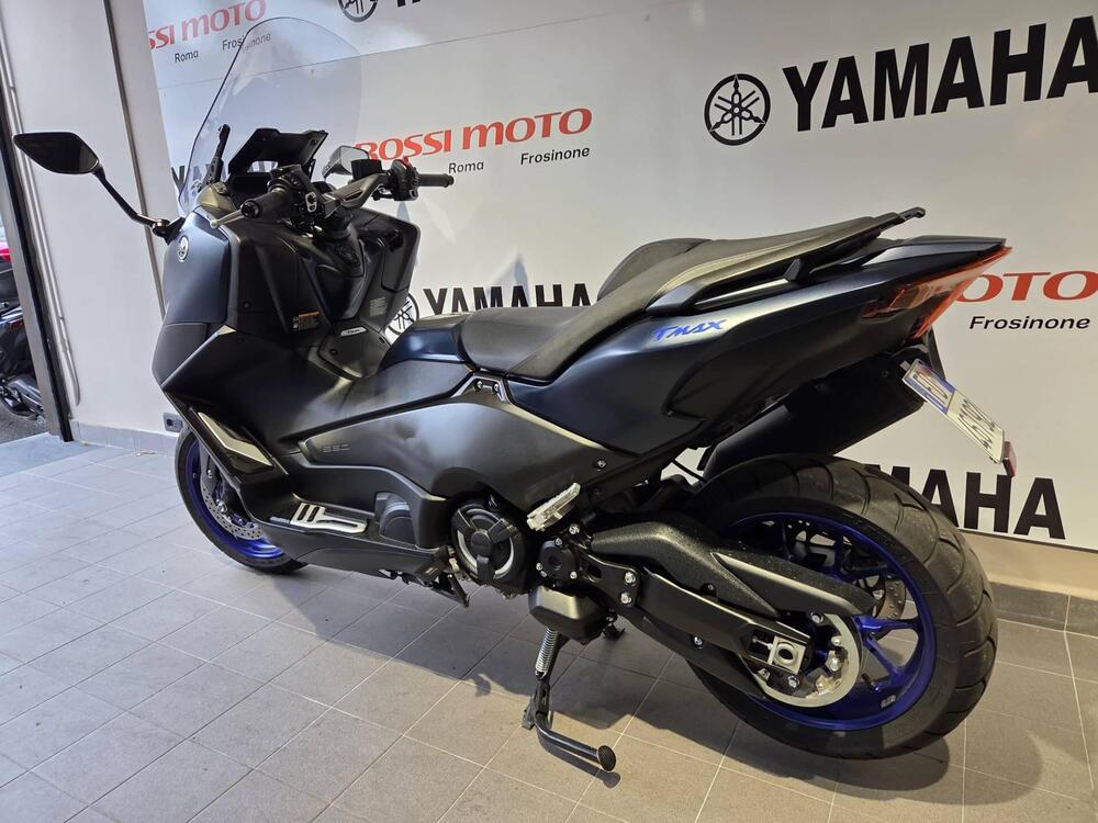 Yamaha T-Max 560 (2022 - 24) (4)