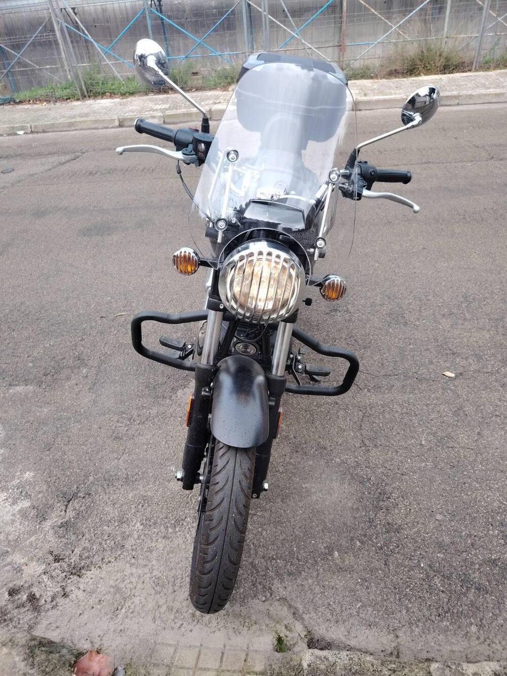 Royal Enfield Meteor 350 (2021 - 26) (8)