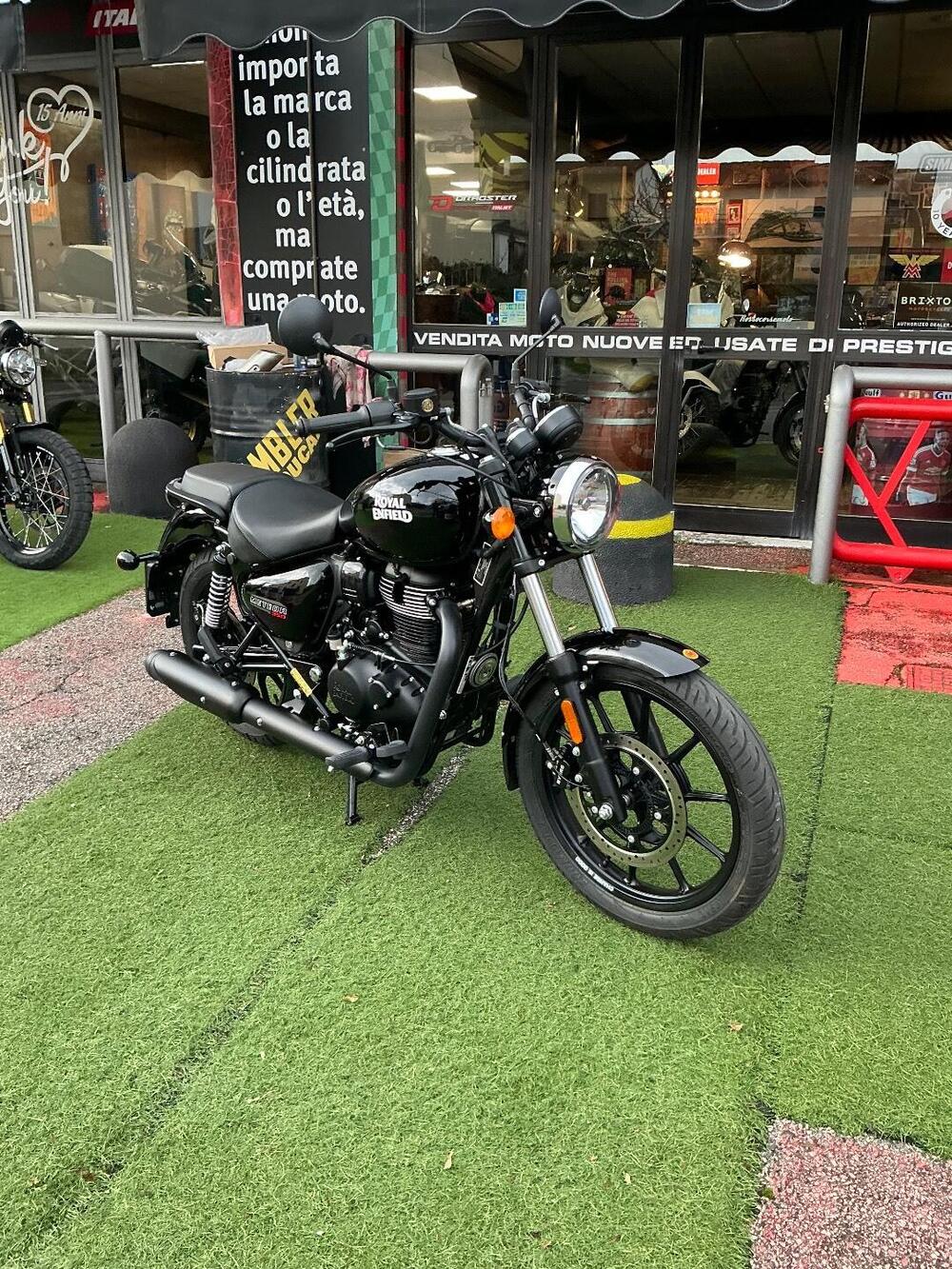 Royal Enfield Meteor 350 (2021 - 26) (2)