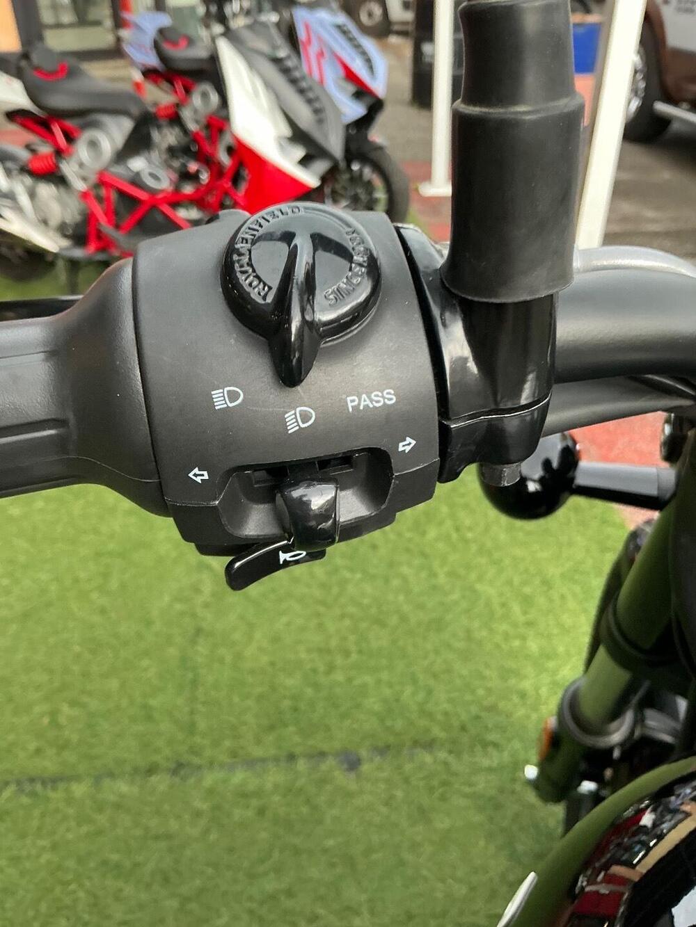 Royal Enfield Meteor 350 (2021 - 26) (13)