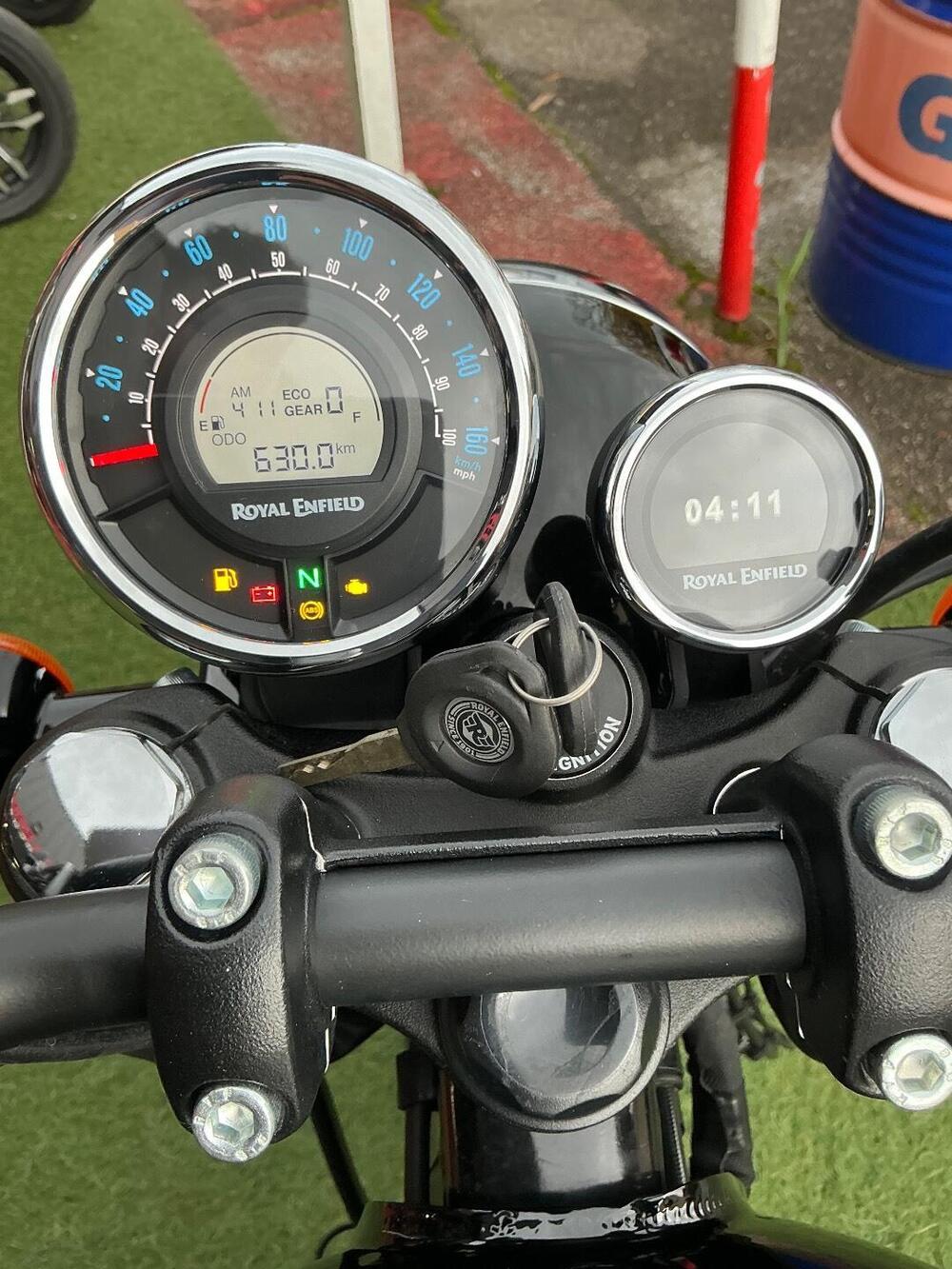 Royal Enfield Meteor 350 (2021 - 26) (15)