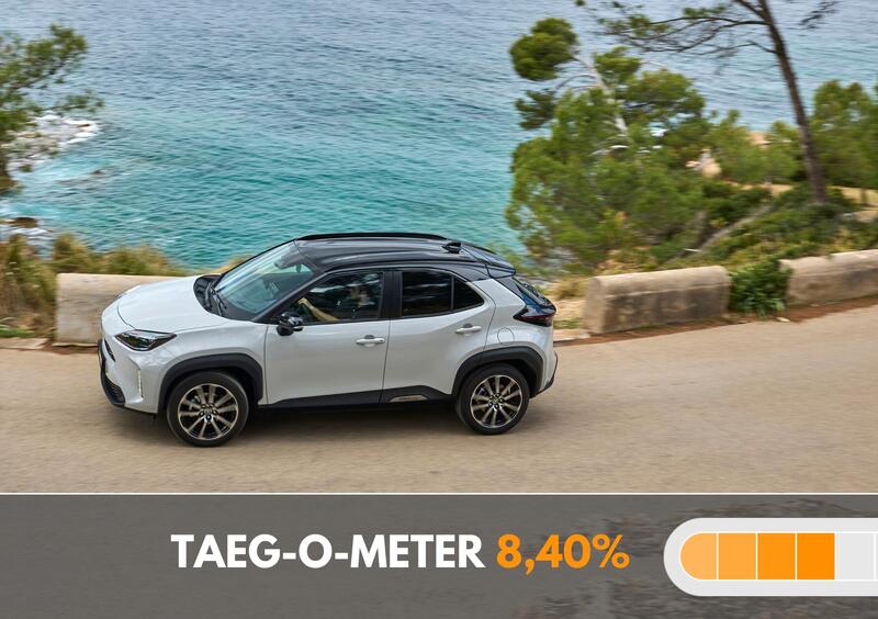 Toyota Yaris Cross il SUV ibrido giapponese in offerta