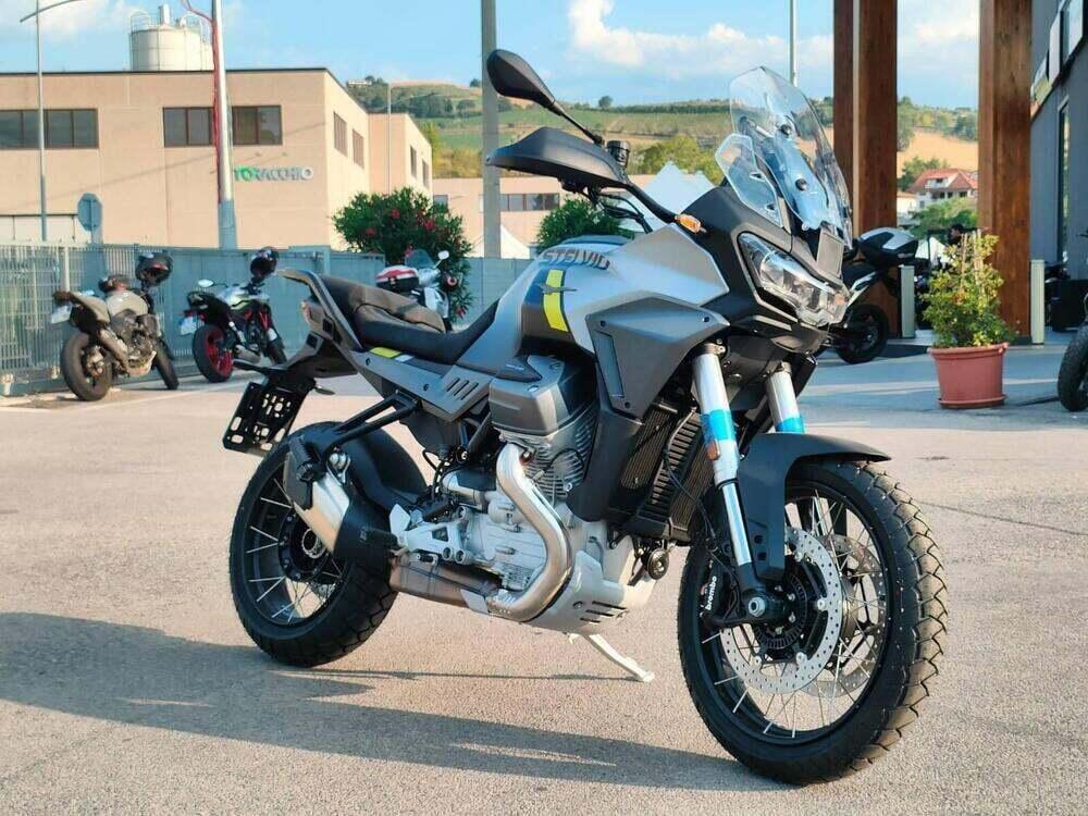 Moto Guzzi Stelvio PFF (2024 - 25) (2)