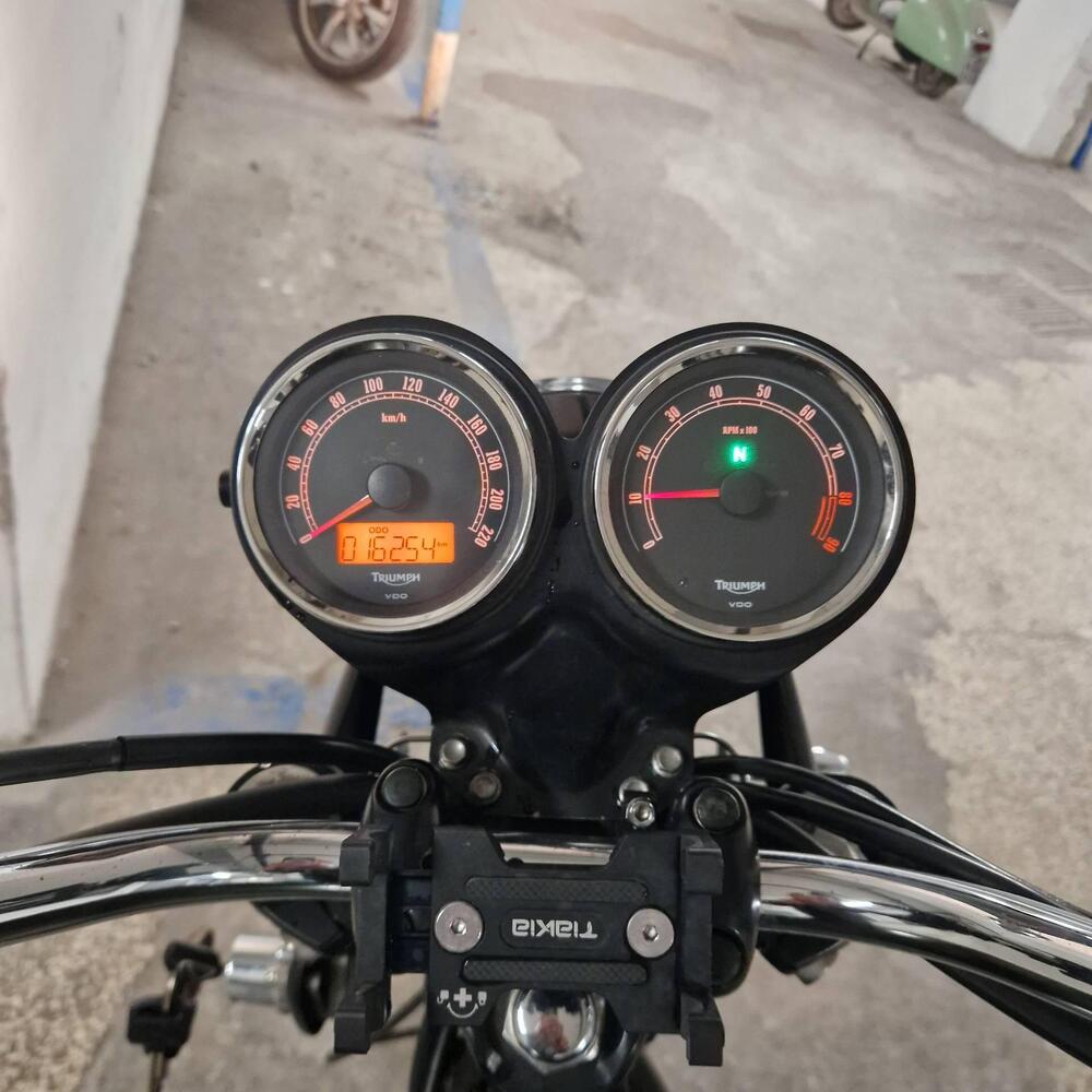 Triumph Scrambler (2006 - 17) (2)