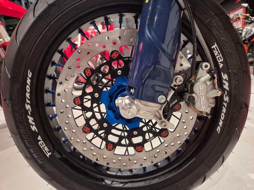 Husqvarna TE 125 (2025) (8)