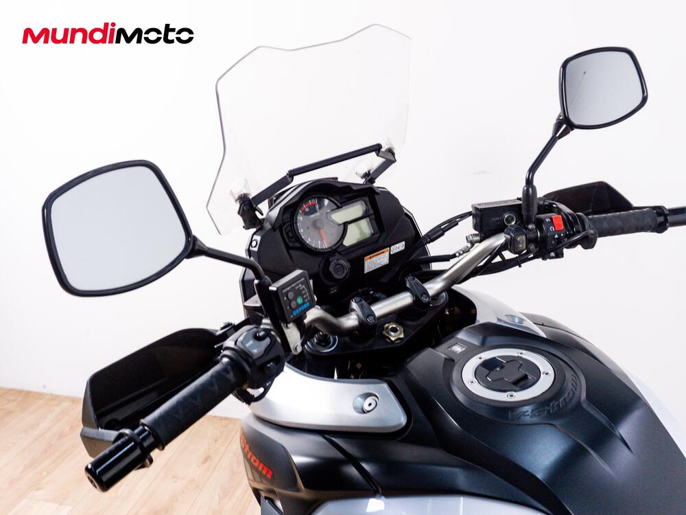 Suzuki V-Strom 1000XT (2017 - 20) (11)