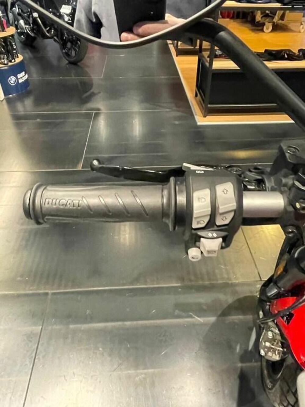 Ducati Scrambler 800 Icon (2023 - 24) (3)