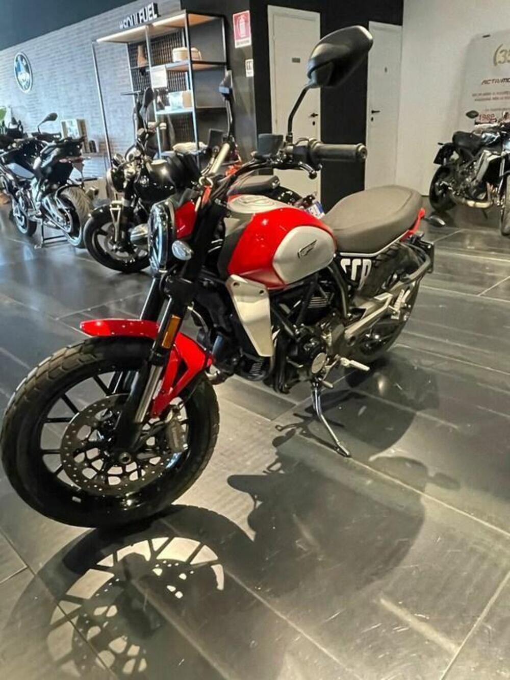 Ducati Scrambler 800 Icon (2023 - 24) (12)