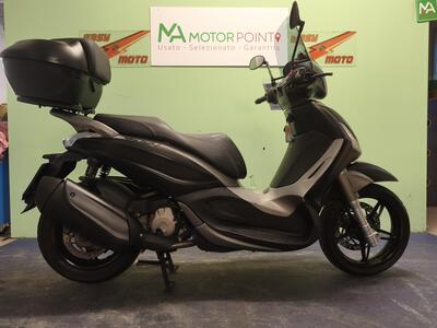Piaggio Beverly 350 SportTouring ie ABS (2011 - 17) usata