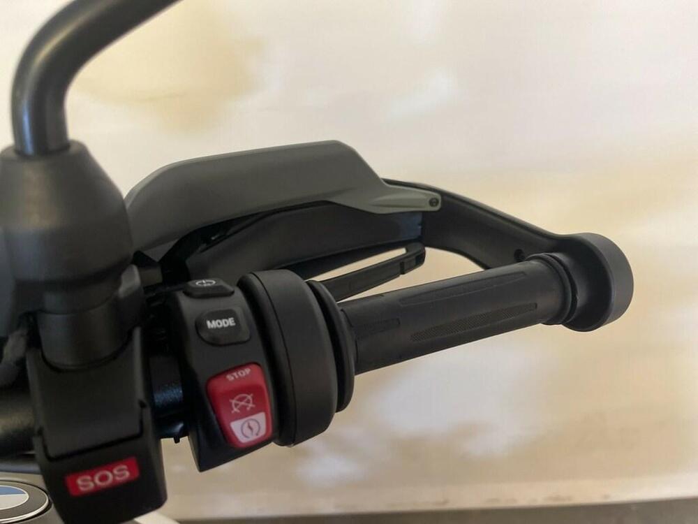 Bmw R 1300 GS Triple Black (2023 - 26) (9)