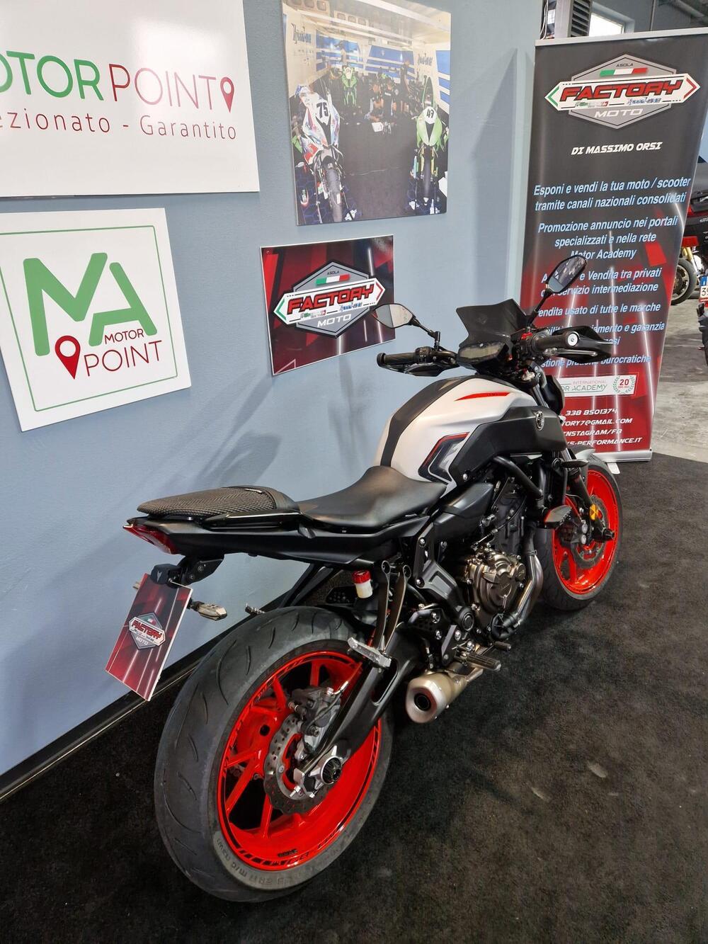 Yamaha MT-07 (2018 - 20) (9)