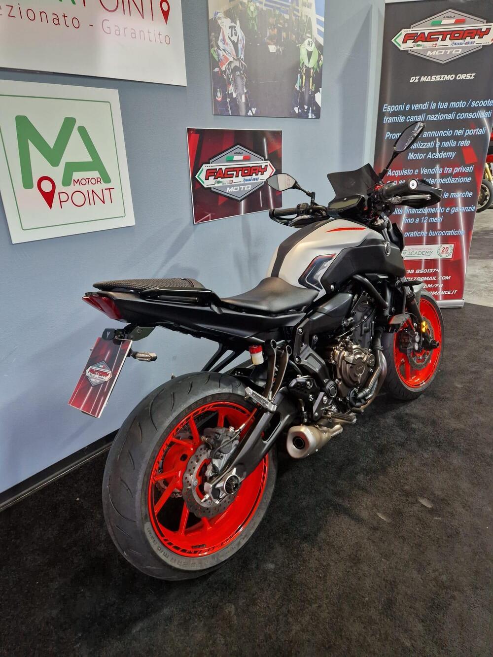 Yamaha MT-07 (2018 - 20) (11)
