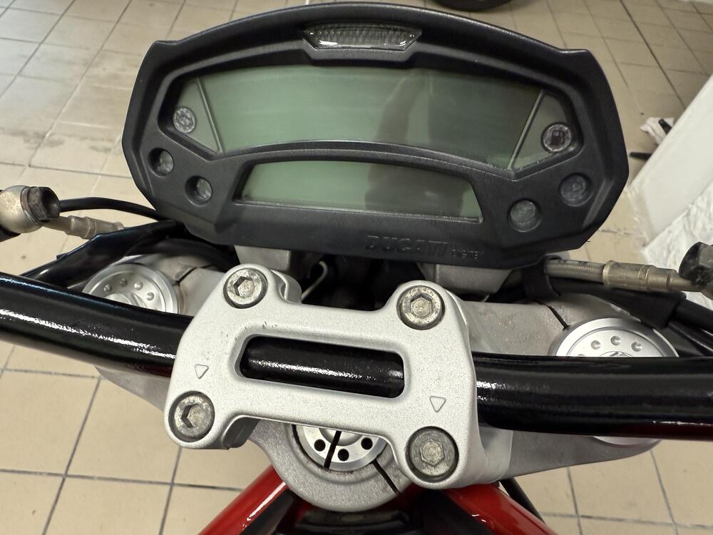 Ducati Monster 696 (2008 - 13) (6)