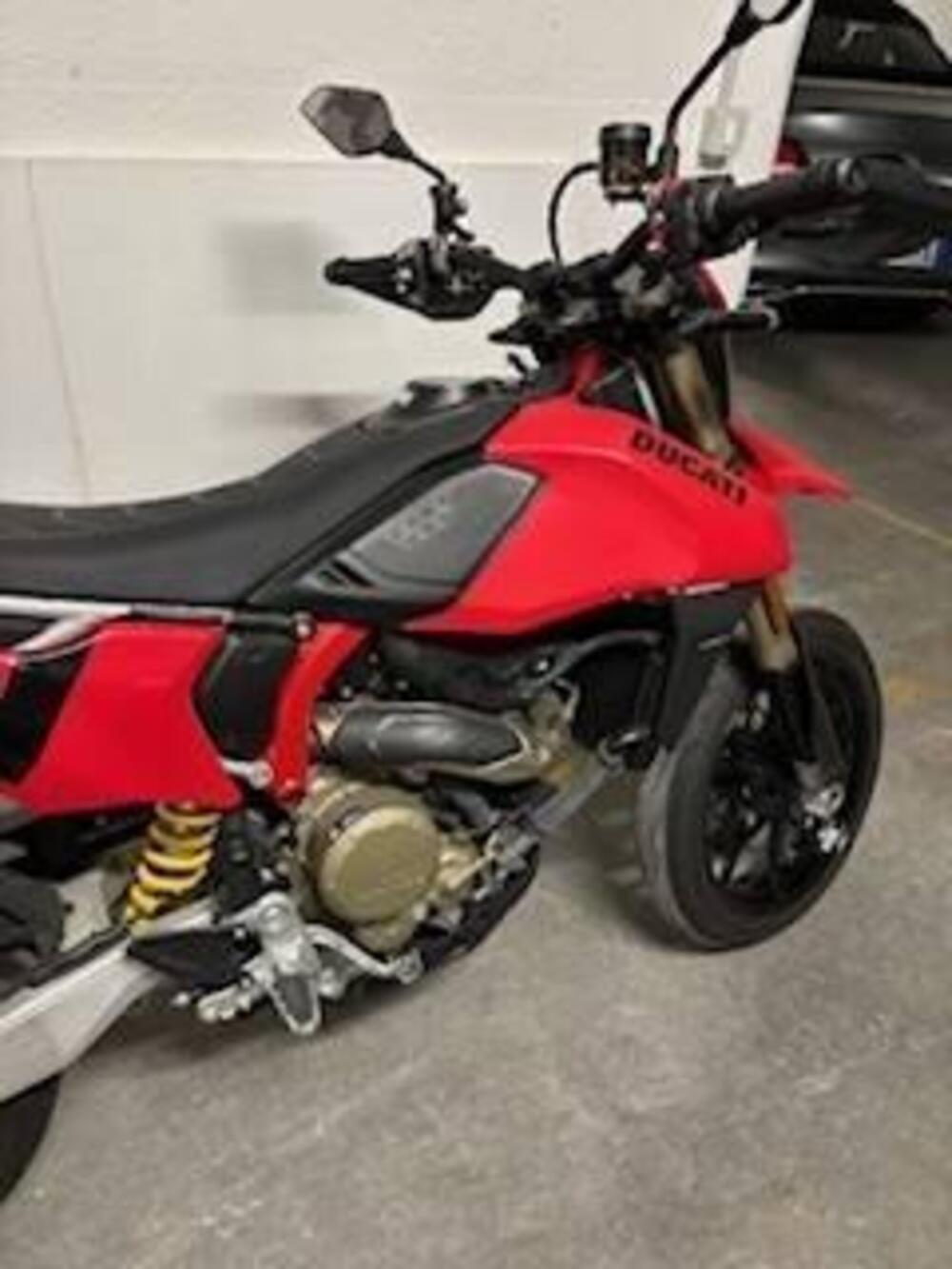 Ducati Hypermotard 698 Mono (2024 - 26) (4)