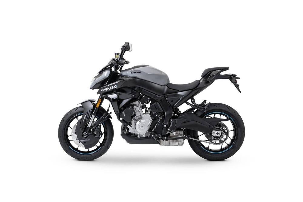 CFMOTO 675NK (2025 - 26) (4)