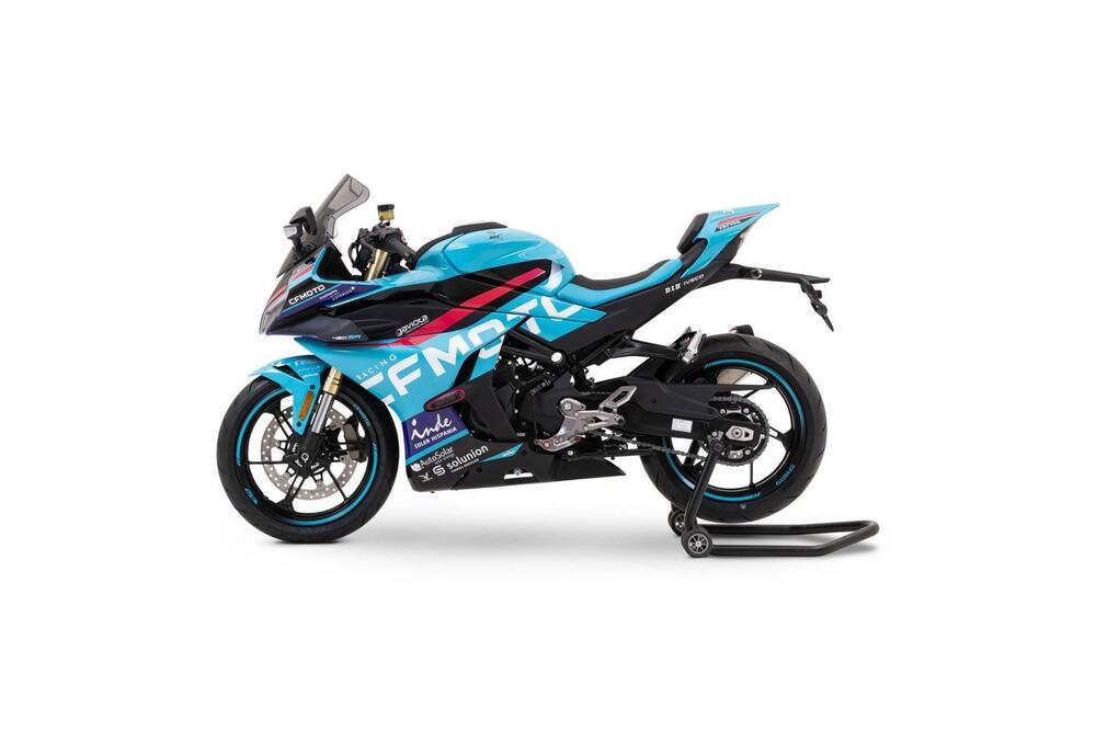 CFMOTO 450SR World Champions Replica (2025 - 26) (8)