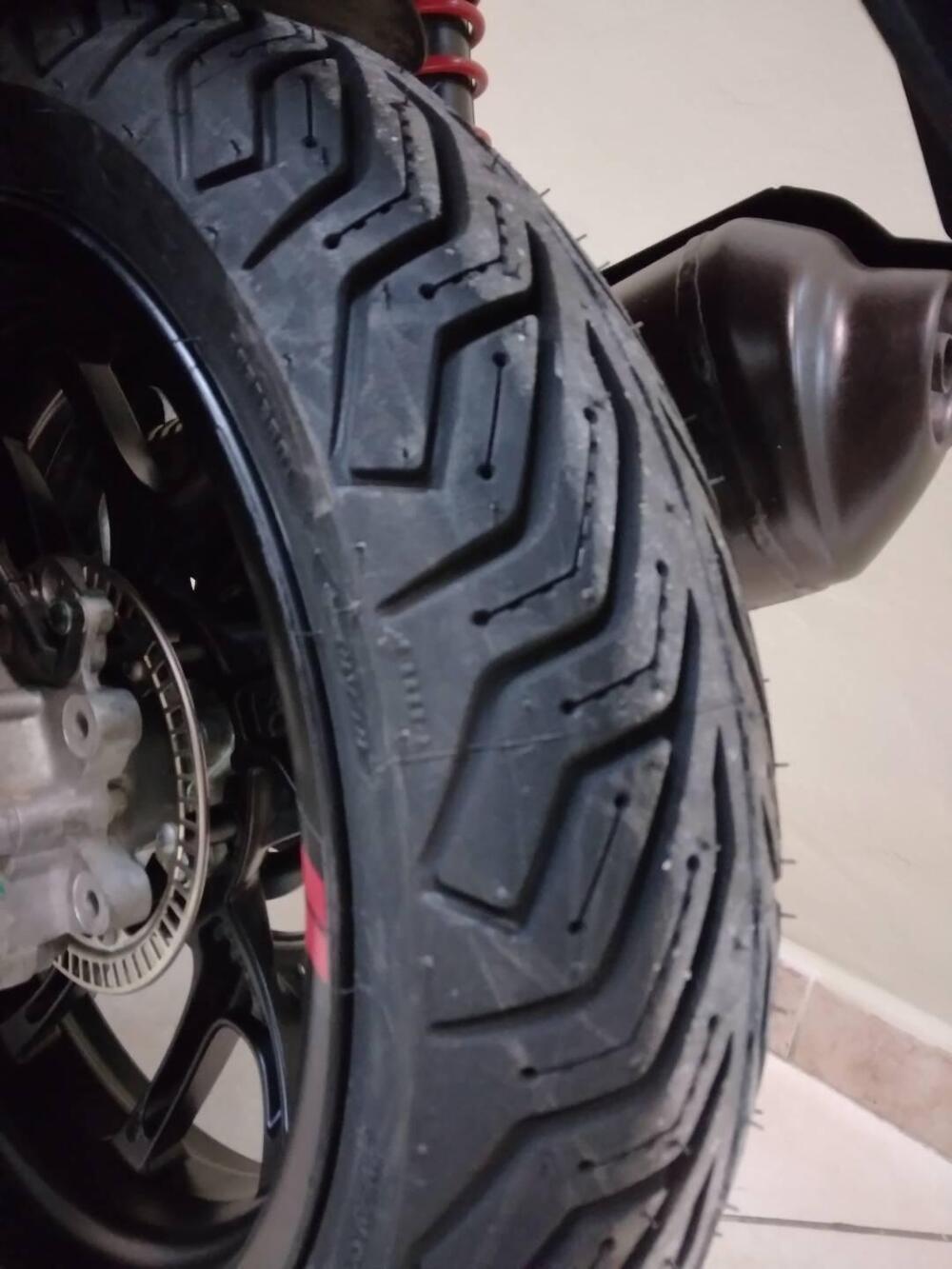 Piaggio Medley 150 S ABS (2021 - 25) (4)