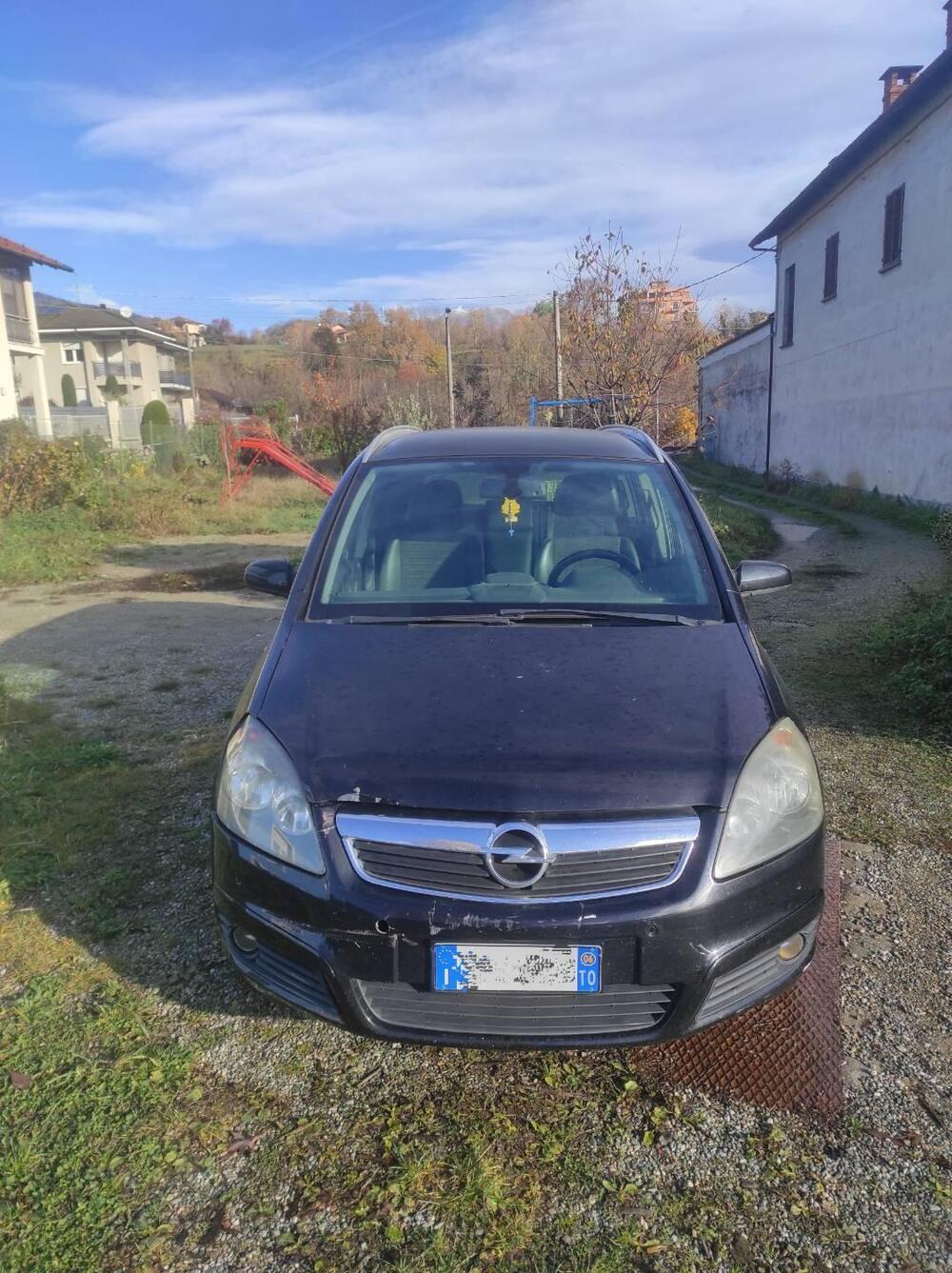 Opel Zafira usata a Torino (4)