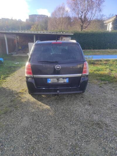 Opel Zafira 1.8 16V GPL-TECH Cosmo del 2006 usata a Forno Canavese