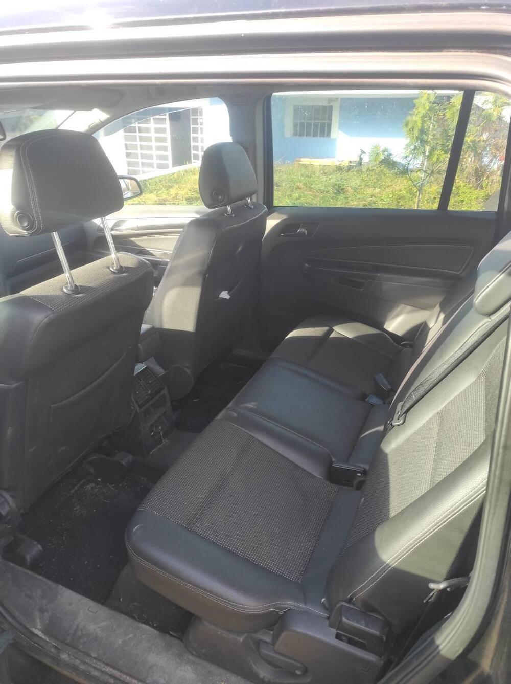 Opel Zafira usata a Torino (6)