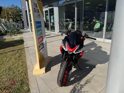Aprilia Tuono 660 Factory (2022 - 24) usata