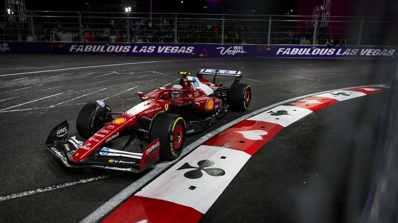 F1. GP Las Vegas, Leclerc ottimista: &quot;Passo solido, lotta serrata in qualifica&quot;. Hamilton: &quot;Buone sensazioni nonostante le difficolt&agrave;&quot;